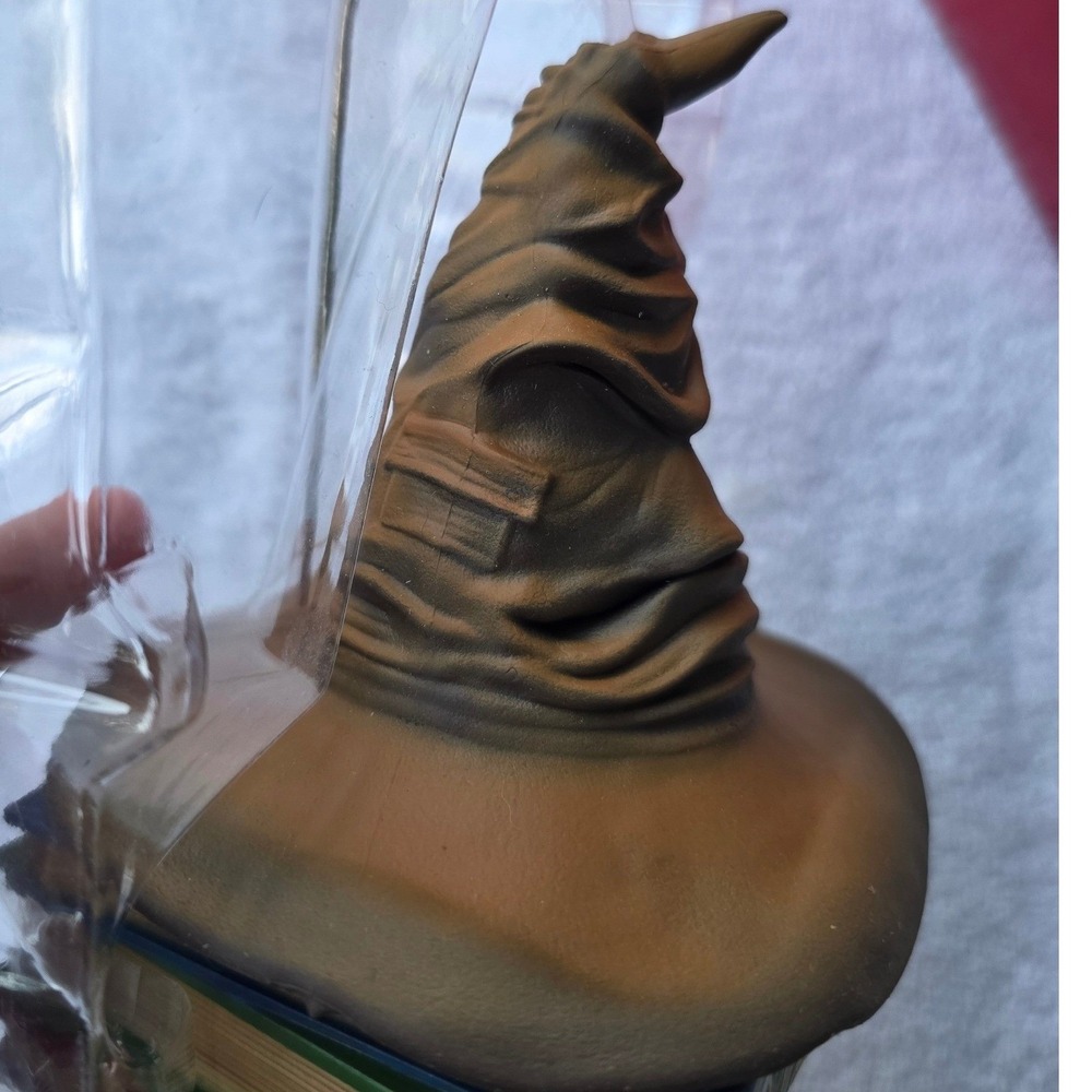 Hallmark 2021 Harry Potter Sorting Hat Magic Sound & Motion Keepsake Ornament P4 - Picture 12 of 16